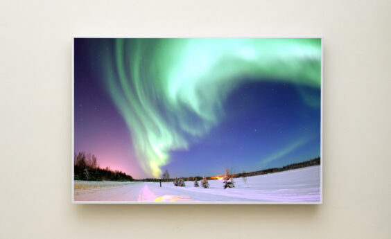 580 Watts Northern Lights Panel