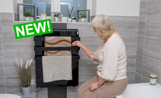 700 Watt Heated Glass Towel Rail With In-Built Controller - Black