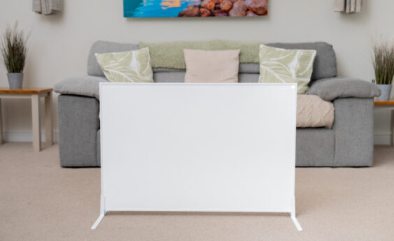 580 Watt Infrared Freestanding Bundle
