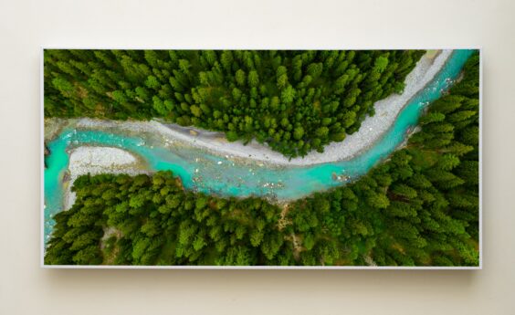 700 Watt Inn River Panel